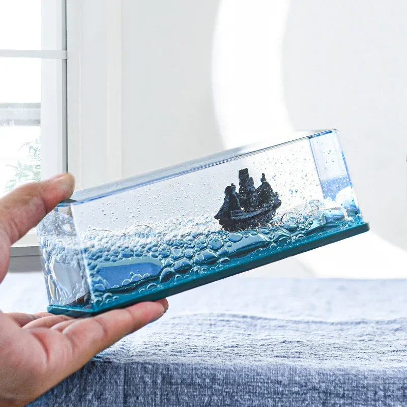 Floating Ship Desk Decor - One Piece Going Merry & Thousand Sunny Liquid Boat