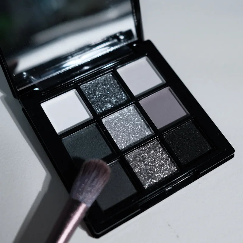 9 Shade Eyeshadow Palette Smoky Black Silver Matte Glitter Long-Lasting Makeup