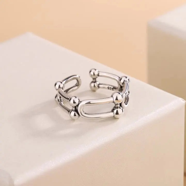 Vintage U-Shaped Horseshoe Silver Ring for Women - Adjustable Wedding Jewelry Gift