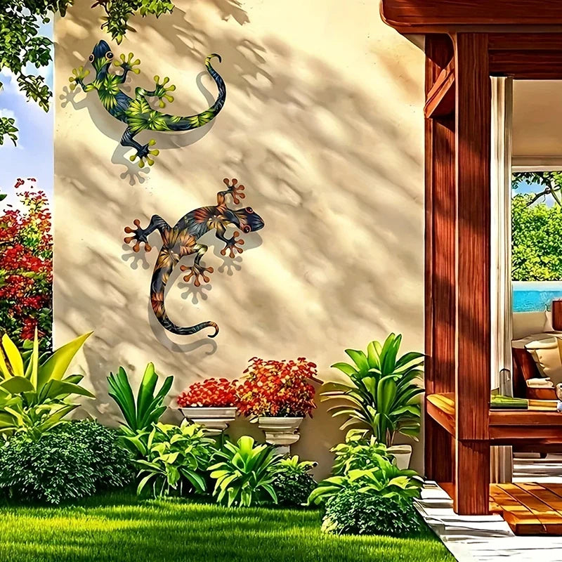Iron Gecko Wall Decor - Garden & Home Wall Art for Indoor and Outdoor Spaces