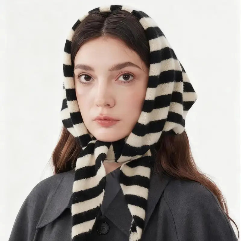 Women’s Wool Blend Triangle Scarf - Versatile Knitted Winter Neck Warmer