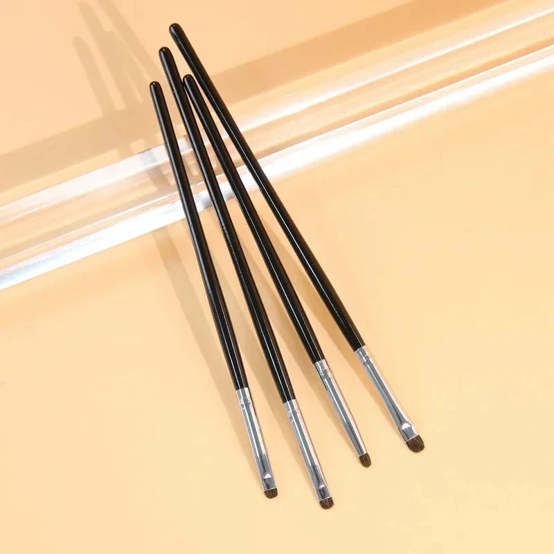 Precise Eyeshadow Brush Set with Horsehair for Eyelid Highlighting and Makeup Application