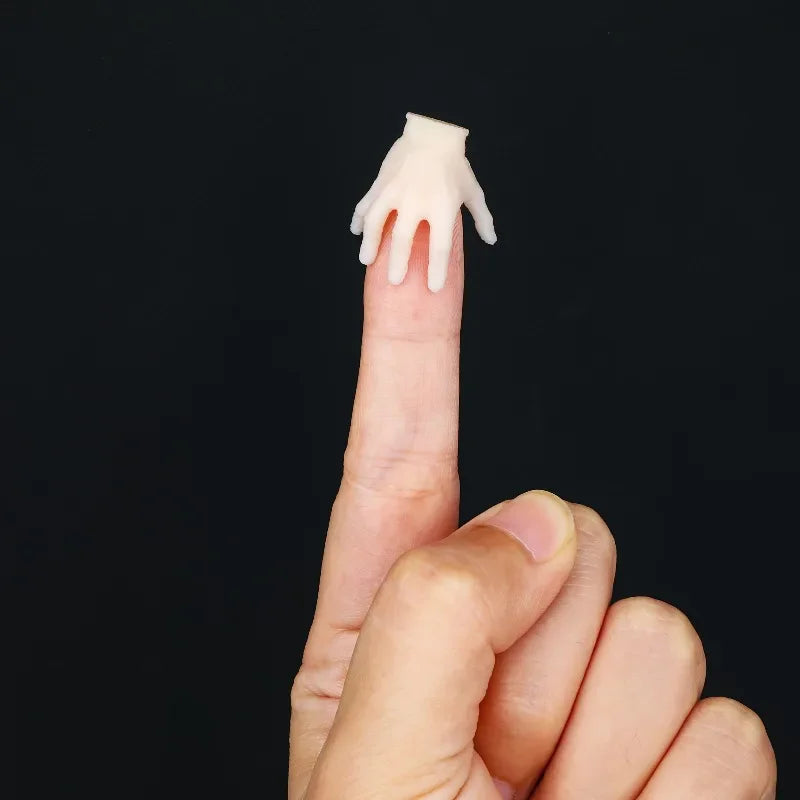 Halloween Horror Plastic Hand Decorations - Spooky Haunted House Props Set