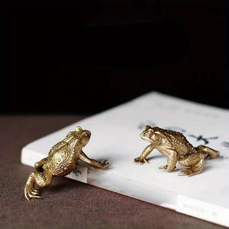 Copper Fortune Toad Figurine - Feng Shui Money Luck Decor, Indoor Outdoor