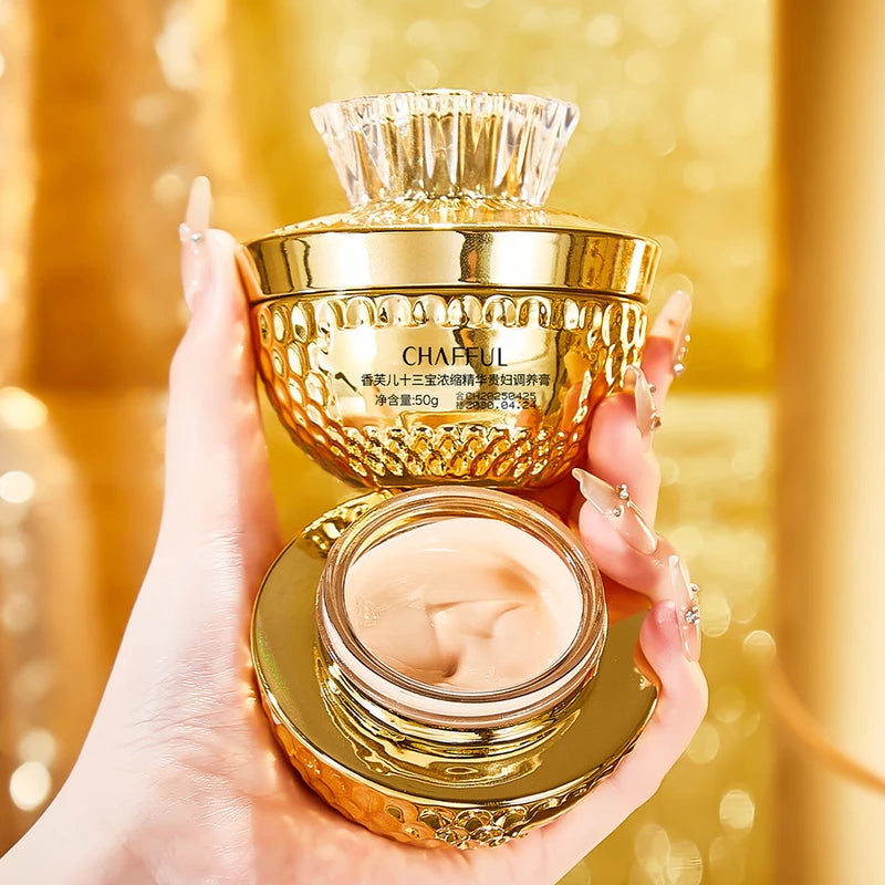 Lady Nourishing Face Cream - Moisturizer, Concealer and Skincare Serum 50g