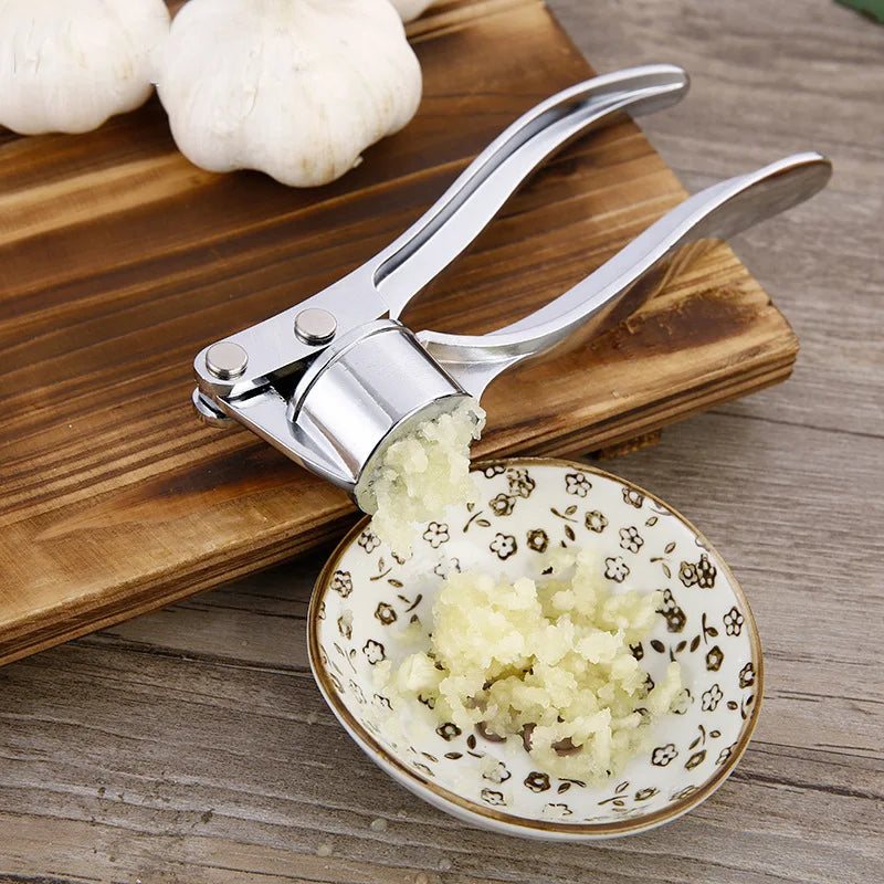 Stainless Steel Garlic Press Crusher Mincer Kitchen Tool - Manual Smasher & Grinder