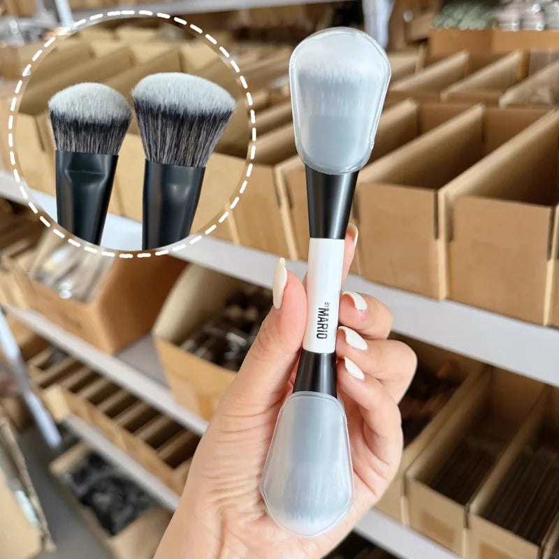 2-in-1 Highlight and Blush Makeup Brush - Soft Fiber Face Tool