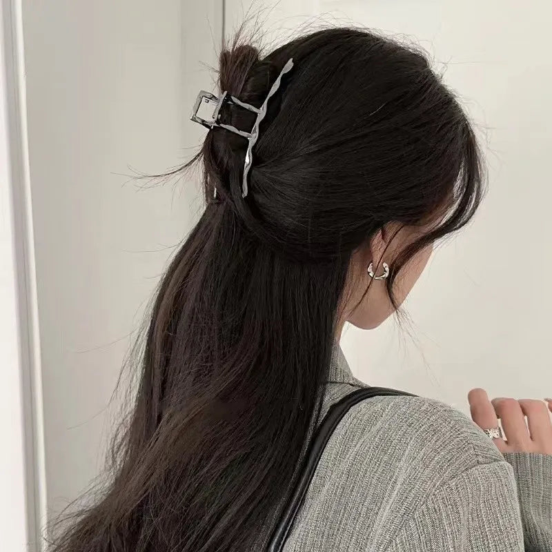 Irregular Cross Design Hair Claw Ponytail Holder Nonslip Geometric Hair Accessory