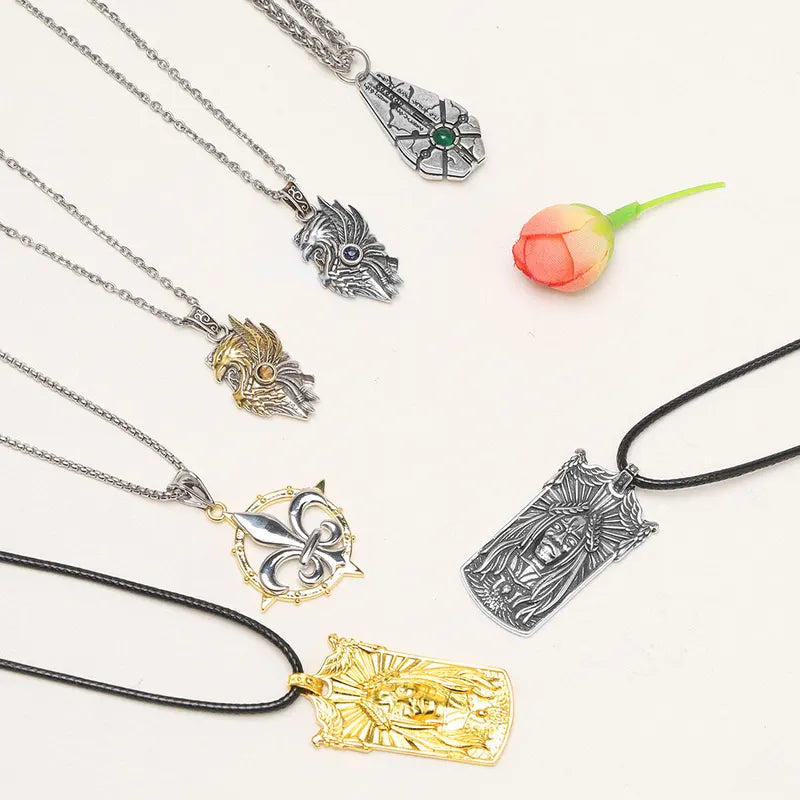 Warhammer 40K Pendant Necklace - Punk Hip-Hop Jewelry Chain Accessory