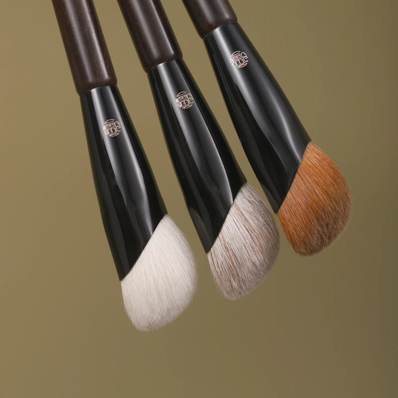 Professional Makeup Brushes - Angled Concealer Brush with Ebony Handle, Soft Goat & Weasel Hair