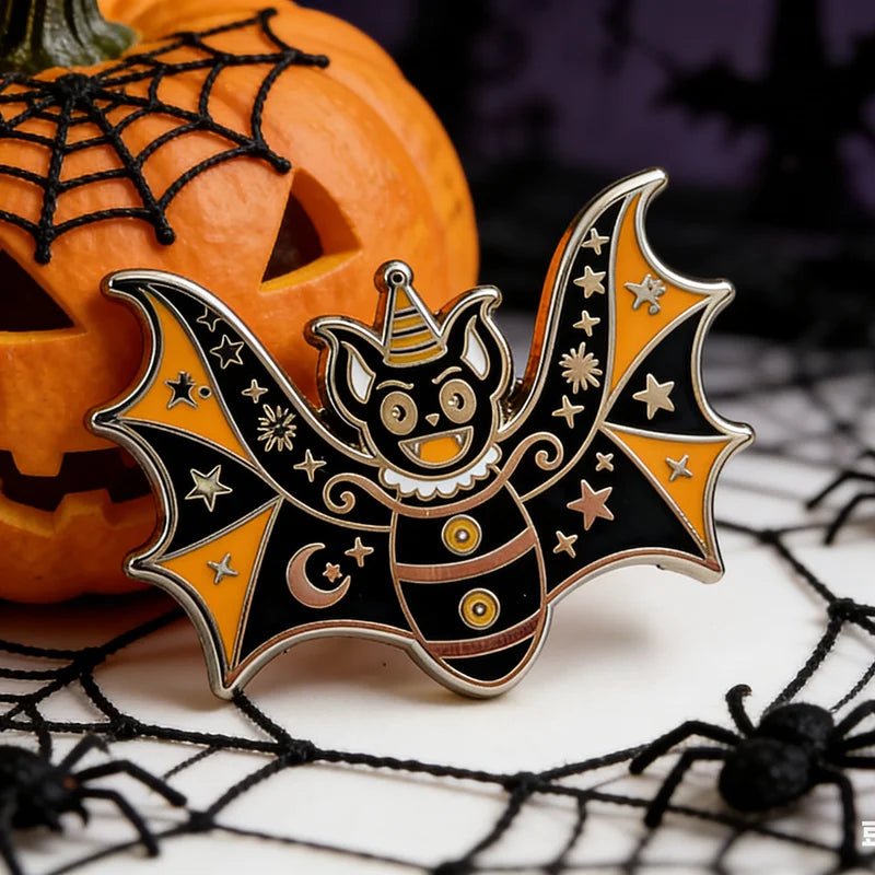 Halloween Bat Enamel Brooch Star Moon Lapel Pin Cute Animal Jewelry Gift