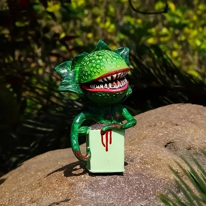 Halloween Carnivorous Plant Garden Statue - Quirky Garden Decor Ornament