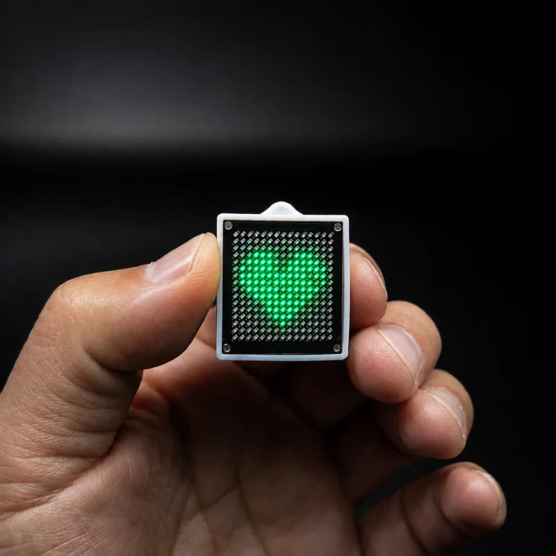Water Flow Simulation LED Pendant - Luminous Water Effect Ornament Necklace