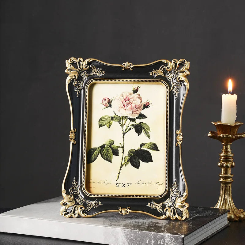European Retro Black Pattern Resin Home Decor for Living Room & Bedroom