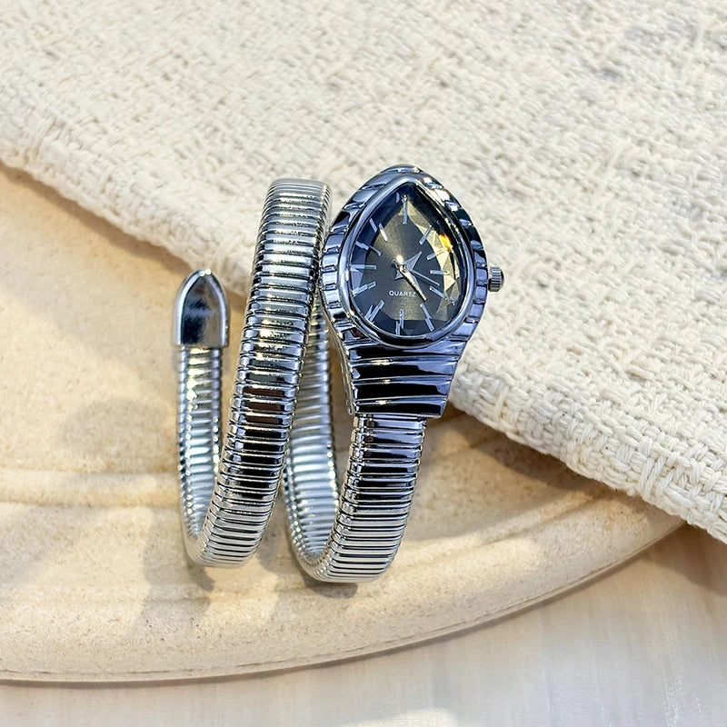 Women's Snake-Shape Quartz Watch with Elastic Bracelet - Creative Cross-Border Accessory