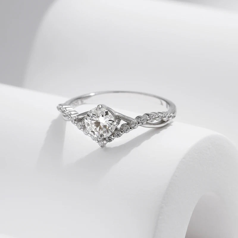D Color Moissanite Engagement Ring 925 Sterling Silver Wedding Jewelry