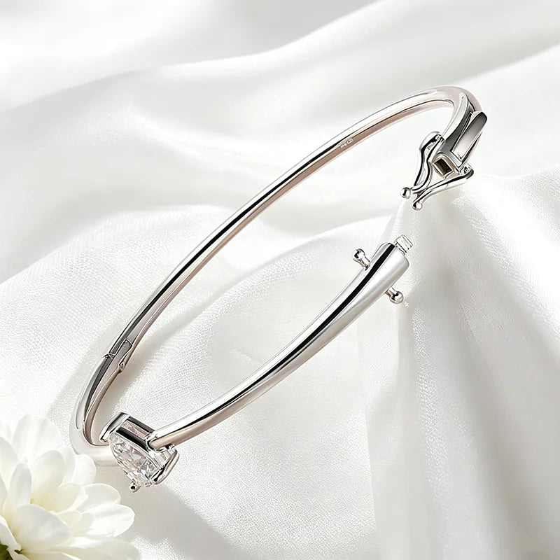 Pear Cut Moissanite Silver Bracelet for Women - Certified Lab Diamond Jewelry