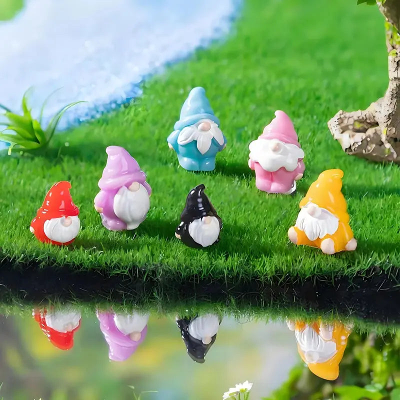 Miniature Gnome Statues Set - DIY Fairy Garden Micro Landscape Crafts, Multi-Color 10/20pcs