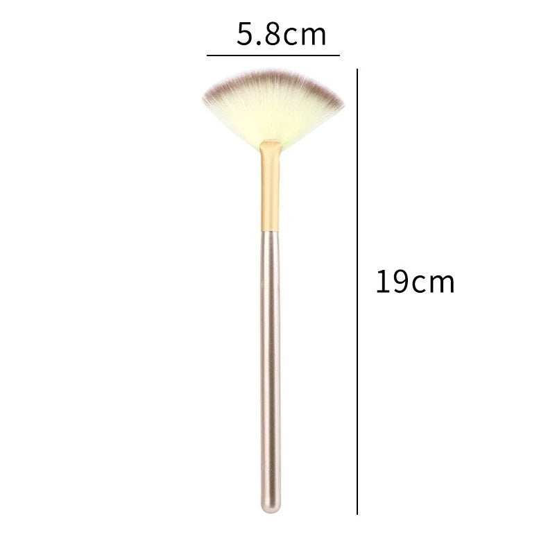 Multi-purpose Fan Shaped Makeup Brush Set - Blush, Contour, Highlighter & Face Powder Tools