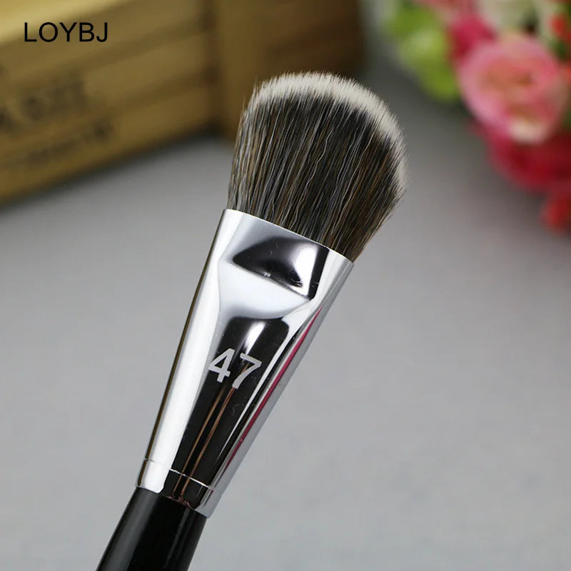 Professional Foundation Makeup Brush Set - Synthetic Face Blenders & Concealer Tools