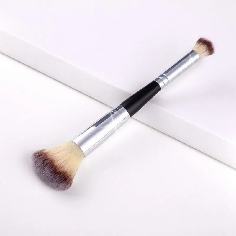 Dual-ended Foundation Brush for Liquid, Cream & Powder Makeup - Short Hair