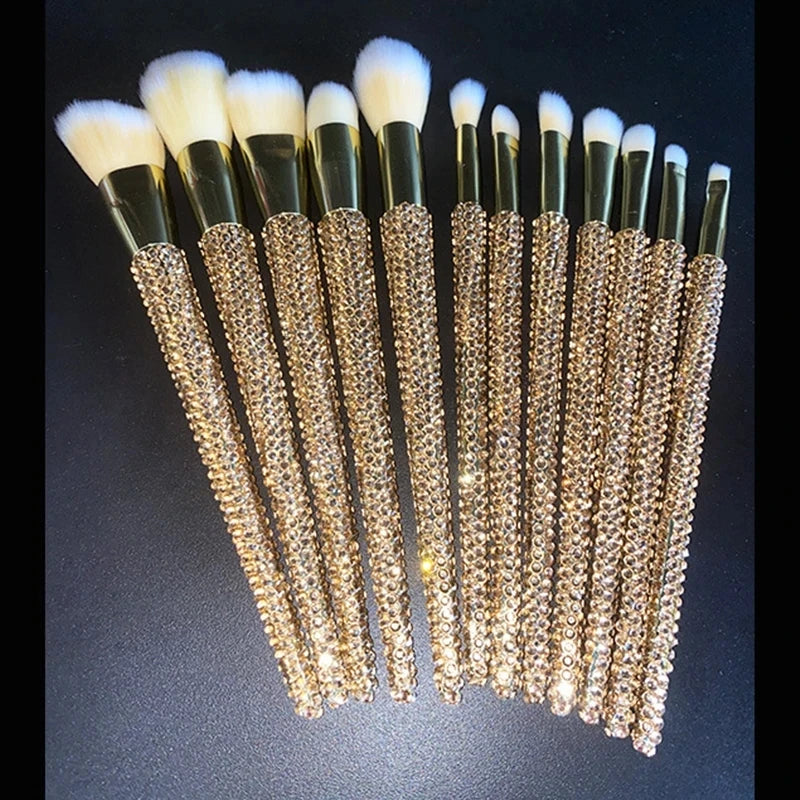 Diamond-Studded Makeup Brushes 12-Piece Set Garnished with Gems for Foundation Concealer