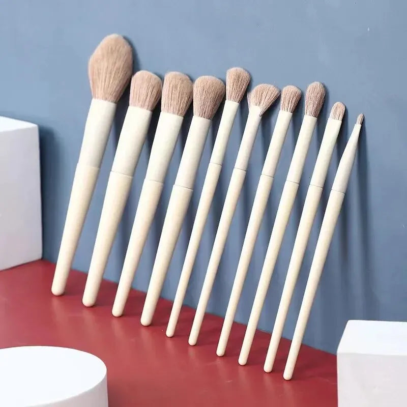10-Piece Makeup Brush Set for Face Eyeshadow Lip Contour & Blush