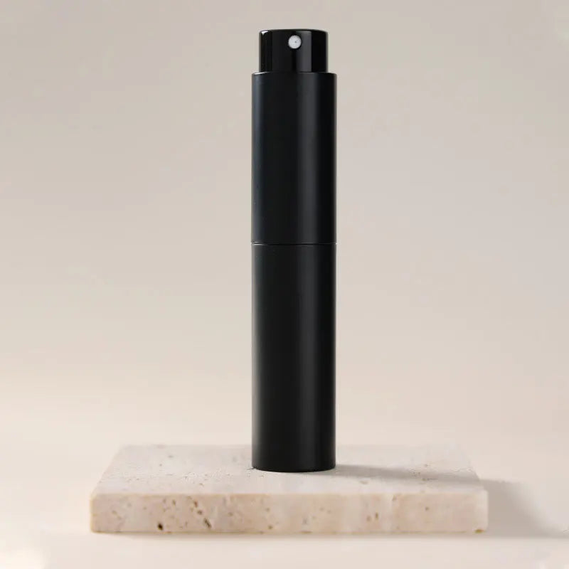 Coffee Bean Spray Bottle Anti-Flying Powder & Static Ultrafine Refillable Sprayer