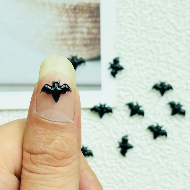 100 Pcs Cute Mini Resin Bat Halloween Flatback Ornaments Jewelry Making Accessories