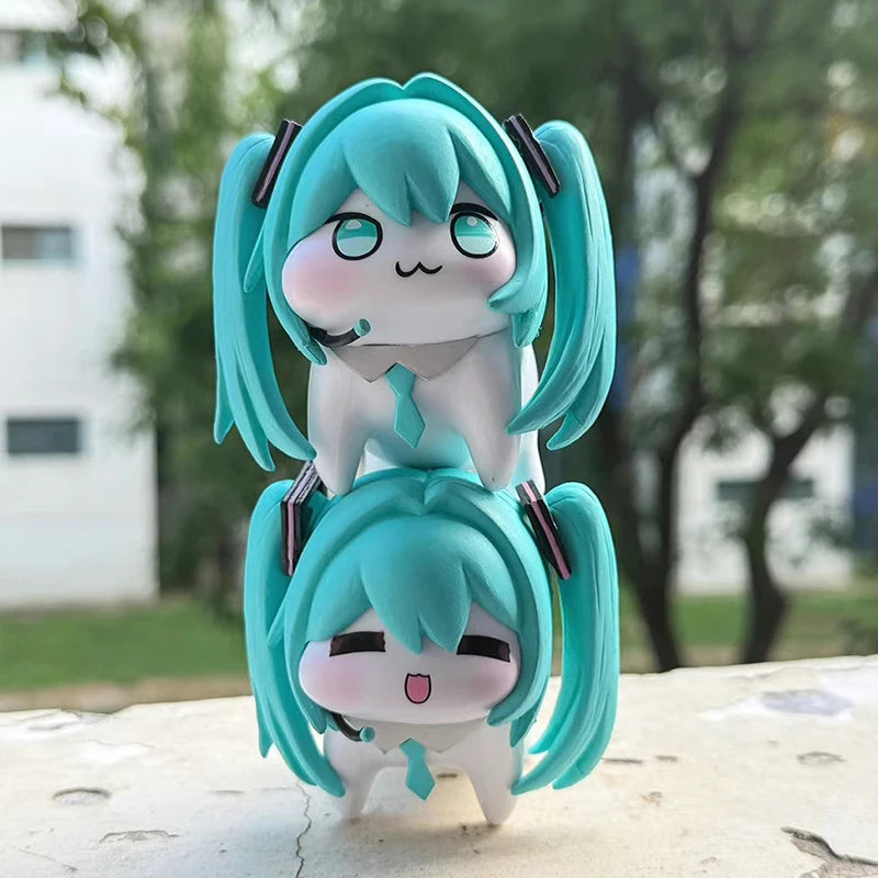 7cm Anime Action Figures - Hatsune Miku PVC Model Toys for Desktop & Gifts