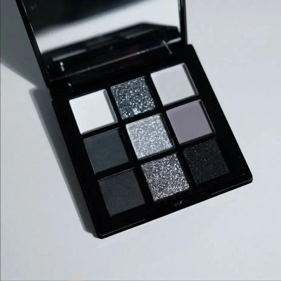 9 Color Waterproof Eyeshadow Palette - Matte & Shiny Smoky Eye Makeup