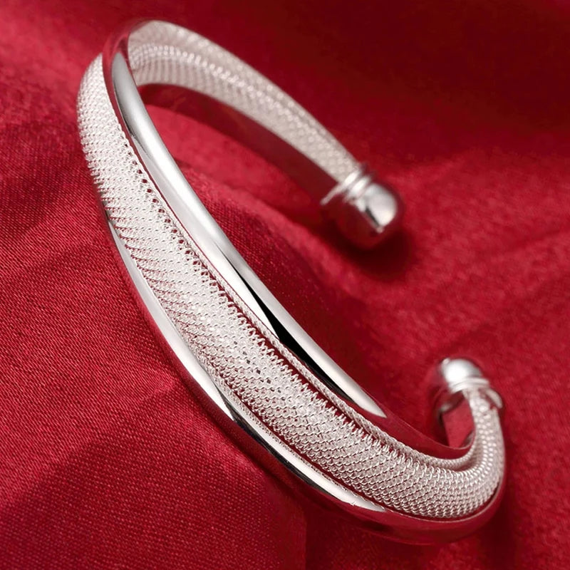 Wholesale Trendy 925 Sterling Silver Heart Open Bangles for Women Jewelry
