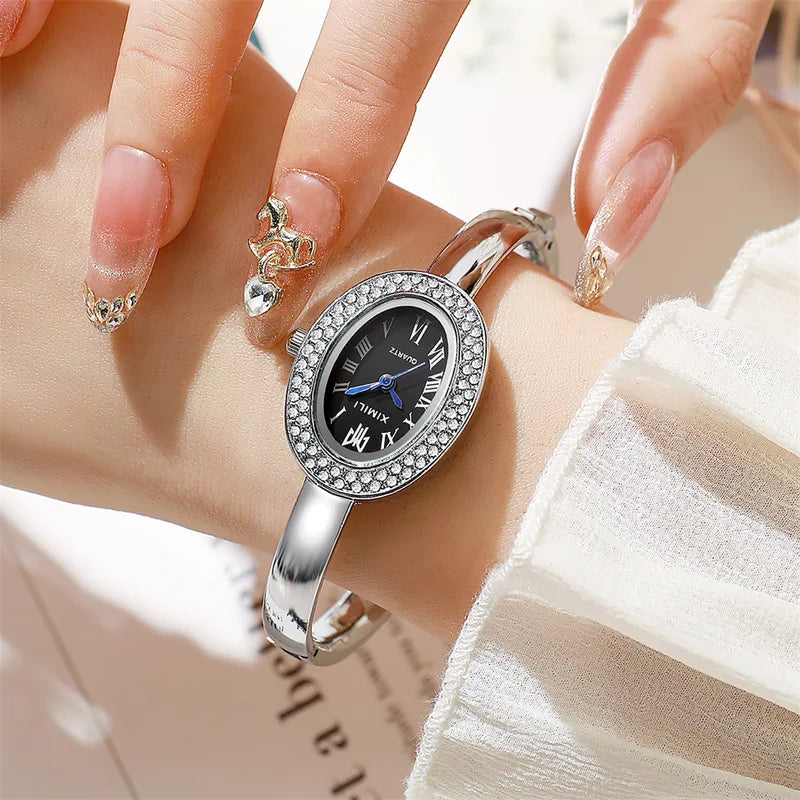 Oval Women's Diamond Quartz Watch with Alloy Strap and Roman Dial
