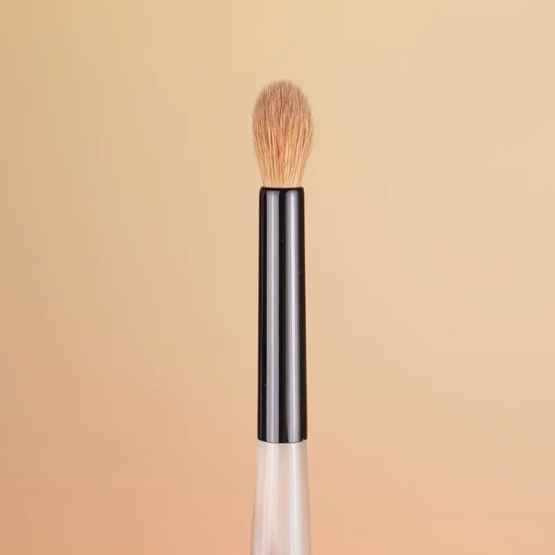 Professional Handmade Makeup Brush with Kolinsky Hair - Eye Shadow Brush