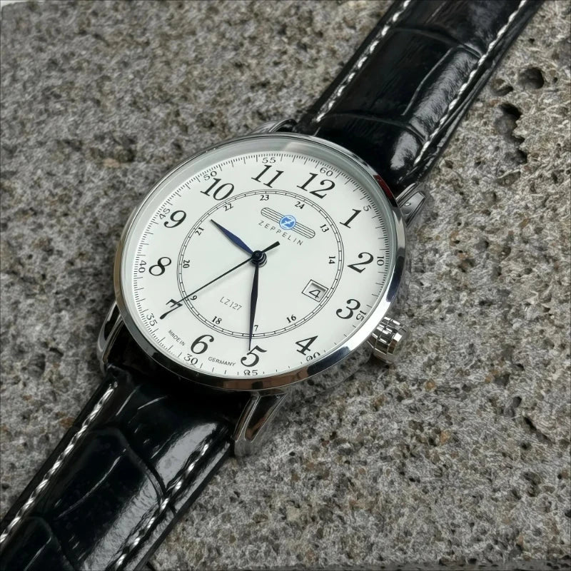 Men's Retro Zeppelin Airship Quartz Watch with Calendar and Business Style