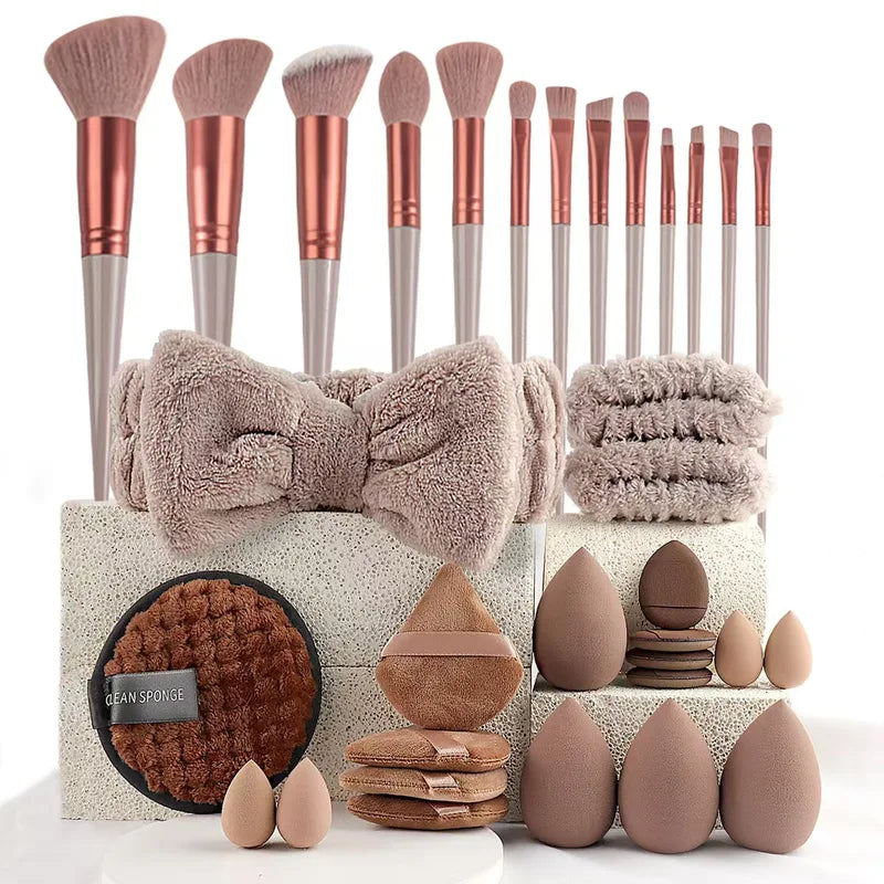 33PCS Makeup Sponge Set with Large and Small Beauty Blenders for Flawless Makeup Application