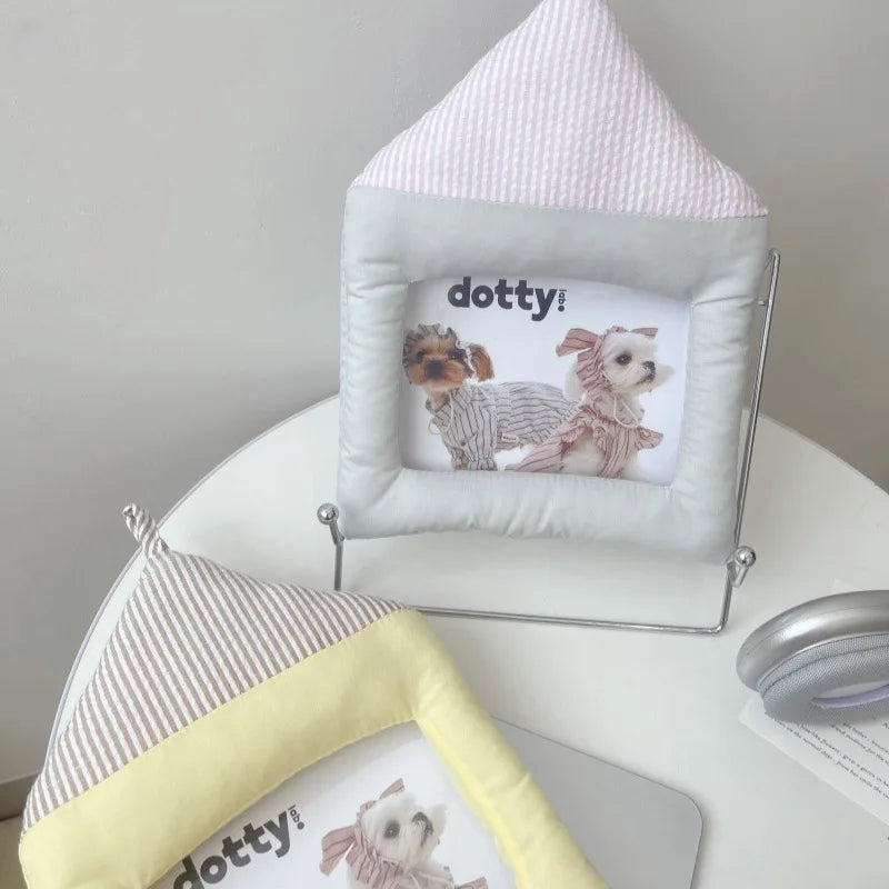 Creative Cotton House Shape Photo Frame Wall Hanging for Home & Wedding Decor