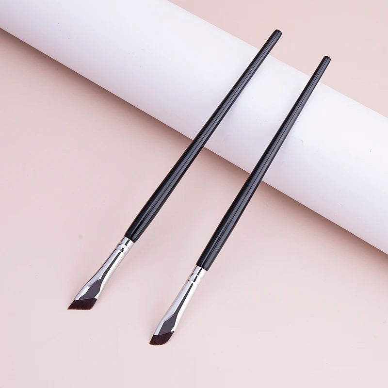 Eyeliner and Eyeshadow Brush Set for Precise Makeup Detailing - Multiple Handle Colors