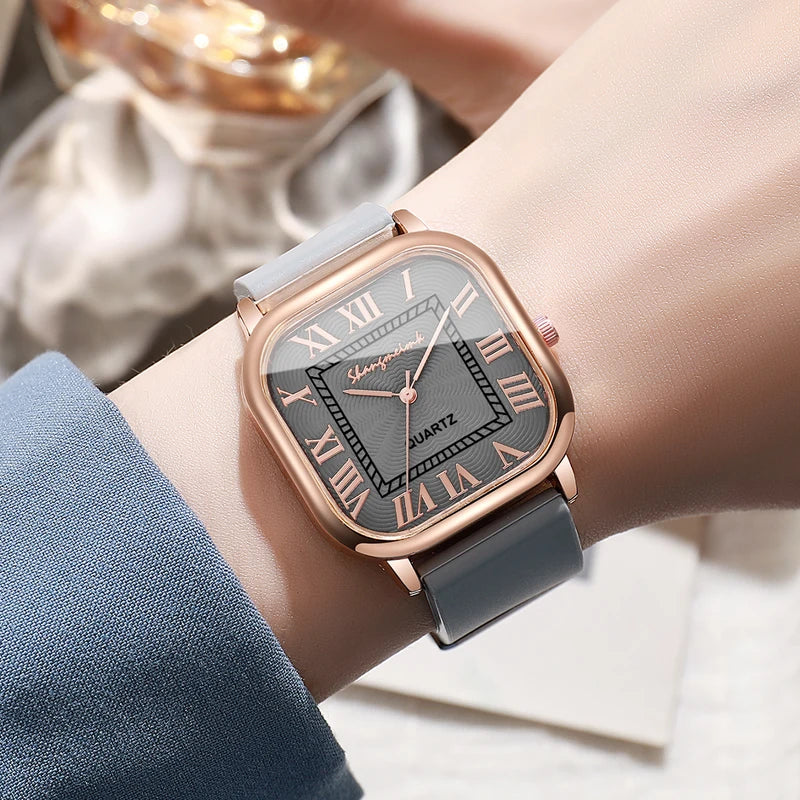 Women’s Casual Silicone Band Quartz Wristwatch with Roma Dial - Multiple Colors