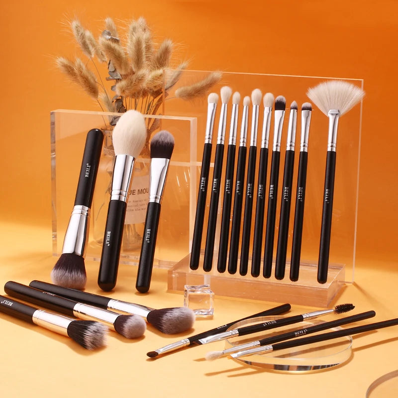 Professional Makeup Brush Set with Natural Goat Hair - 30PCS for Face & Eyes