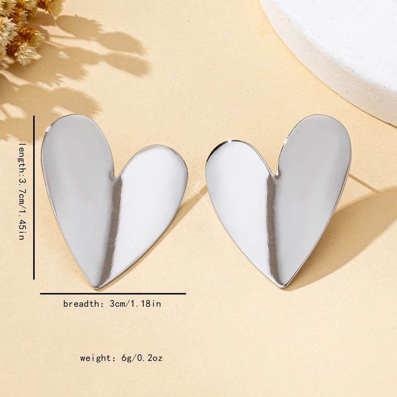 Women's Heart-Shaped Earrings - Irregular Smooth Design, Suitable for Daily and Vacation Wear