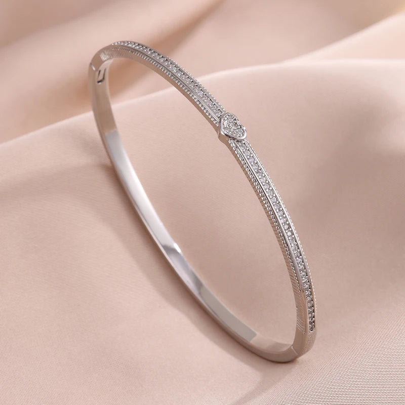 Luxury Heart Zirconia Slim Bracelet for Women - Exquisite CZ Jewelry Gift