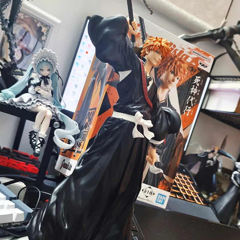 Anime Bleach Action Figures - Kuchiki Byakuya & Kurosaki Ichigo PVC Model Set