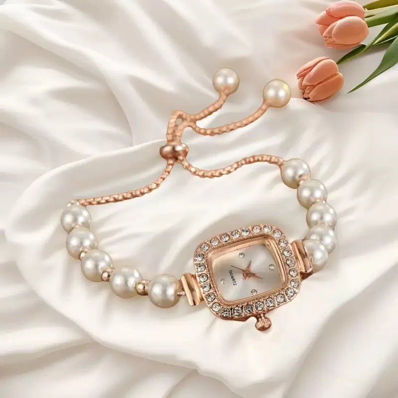 Women's Alloy Quartz Wristwatch - Multiple Colors