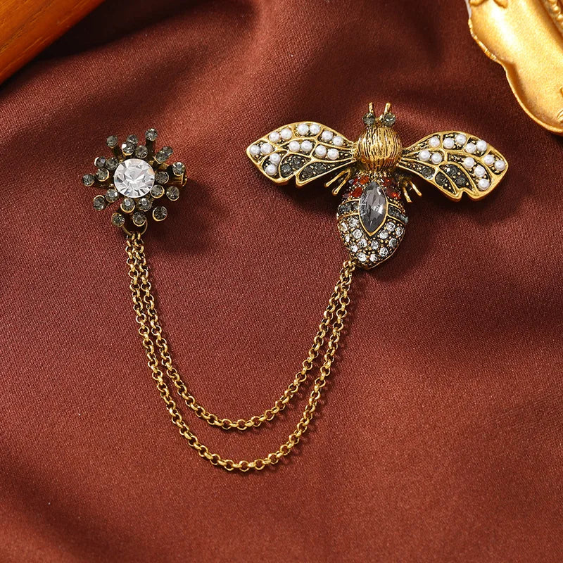 Elegant Crystal Heart Bee Brooch Pins for Women Men Jewelry Accessories Gift