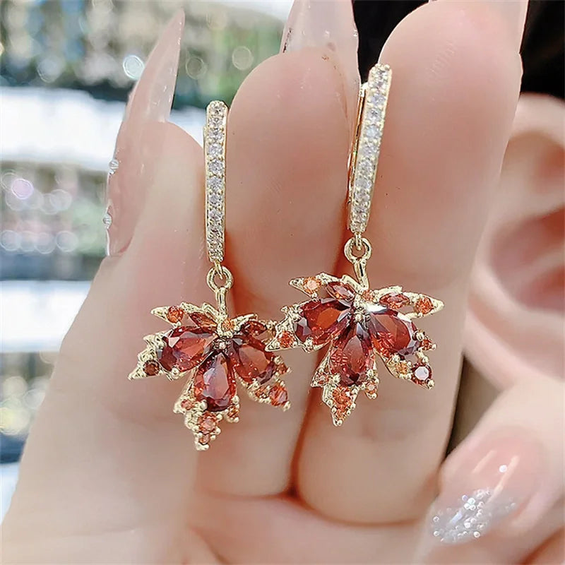 Vintage Crystal Zircon Maple Leaf Earrings for Women Party Jewelry Tassel Style