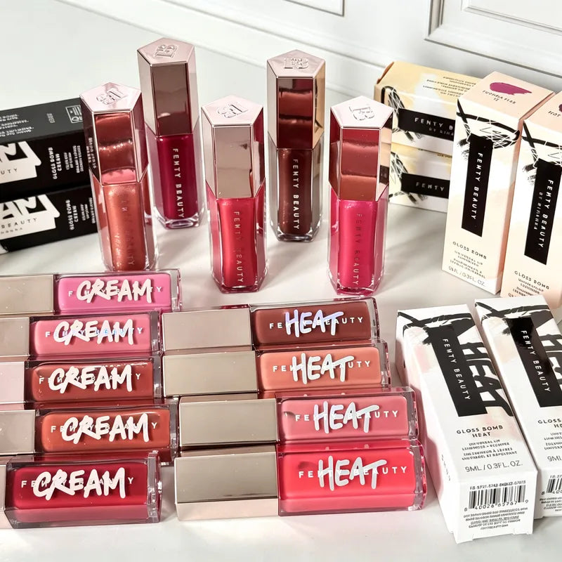 Multicolor Lip Gloss with Glitter Shine and Lip Plumper for Beginners - Liquid Makeup