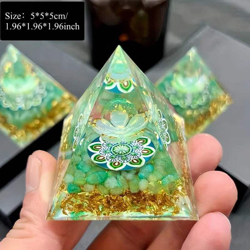 Green Aventurine Pyramid for Good Luck Desktop Decor Gift