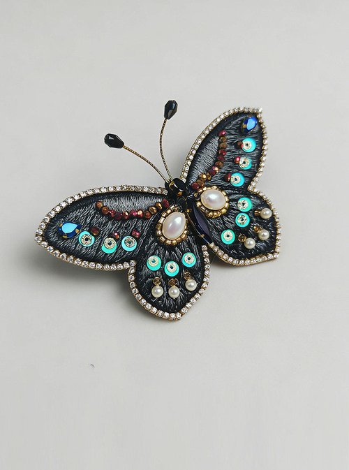 Handmade Embroidered Butterfly Hair Clip - Luxury Rhinestone Retro Hairpin