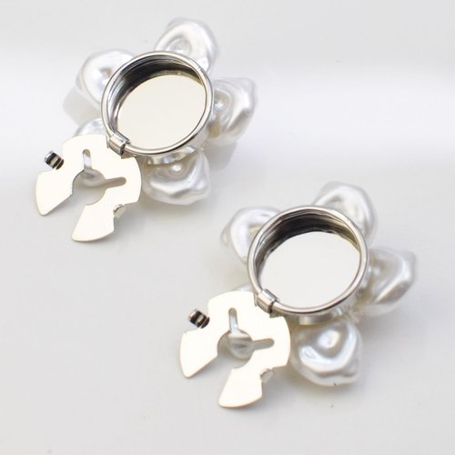 Pearl Button Cover